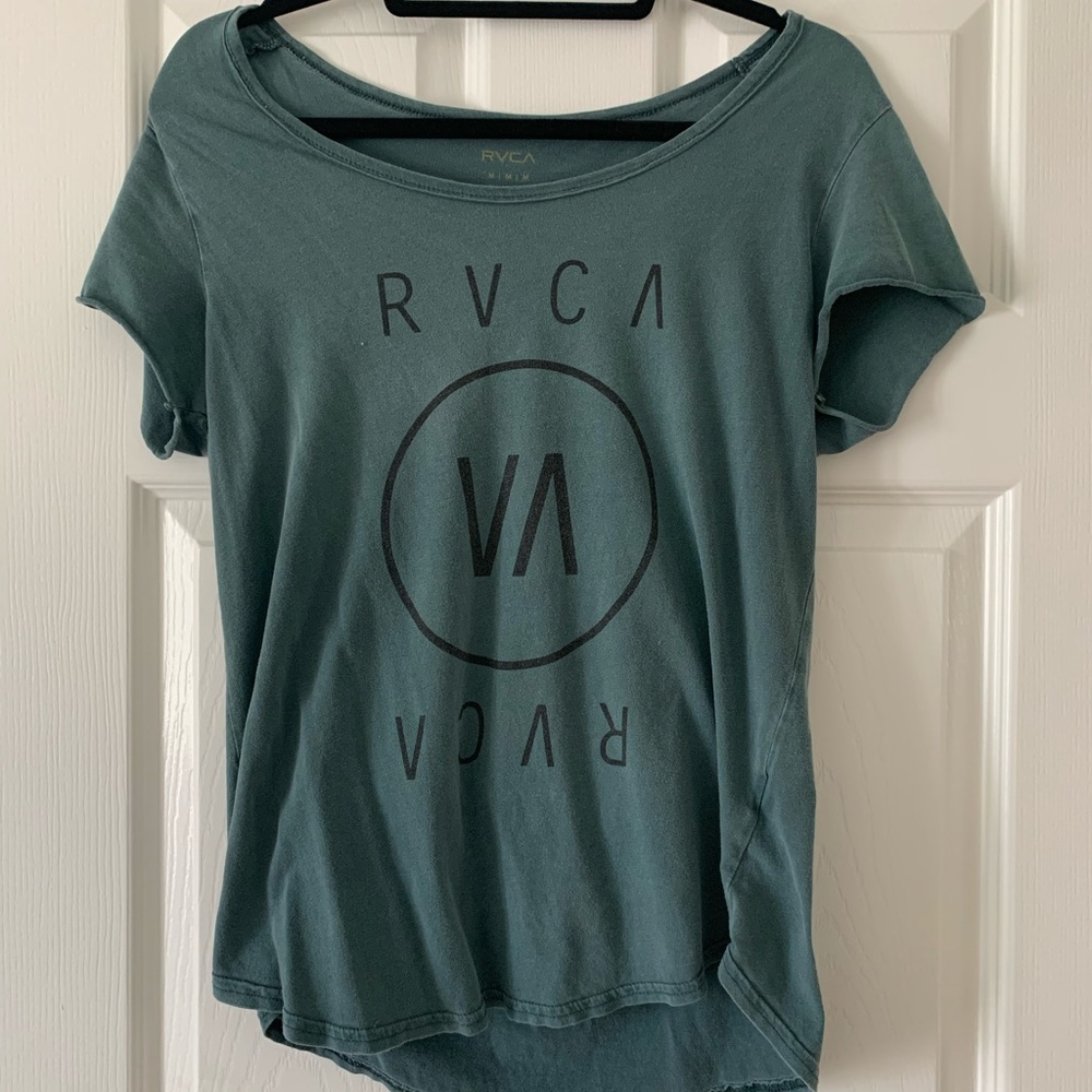 RVCA green T-shirt